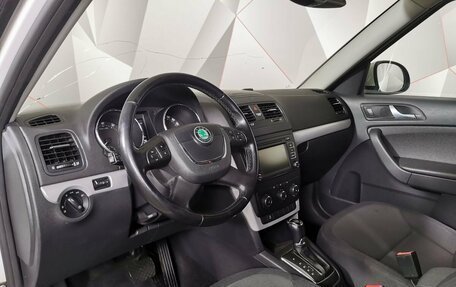 Skoda Yeti I рестайлинг, 2013 год, 1 038 000 рублей, 14 фотография