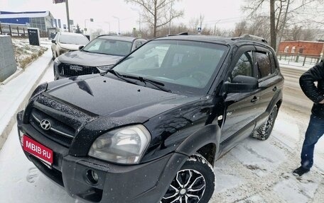 Hyundai Tucson III, 2006 год, 999 000 рублей, 1 фотография