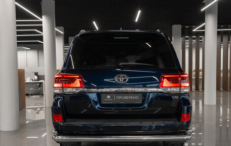 Toyota Land Cruiser 200, 2016 год, 6 500 000 рублей, 6 фотография