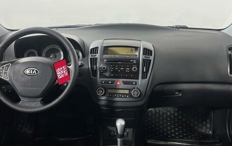 KIA cee'd I рестайлинг, 2009 год, 899 000 рублей, 14 фотография