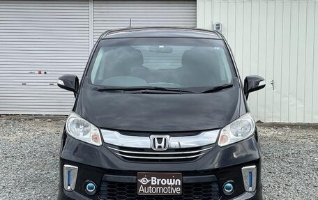 Honda Freed I, 2016 год, 800 005 рублей, 2 фотография