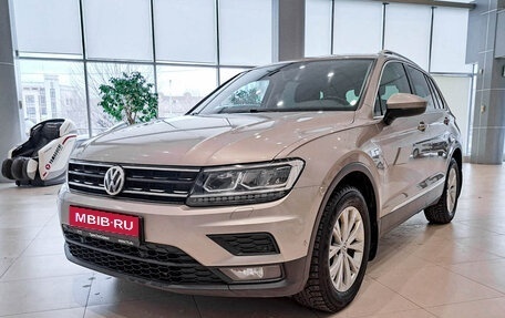 Volkswagen Tiguan II, 2017 год, 2 468 000 рублей, 1 фотография