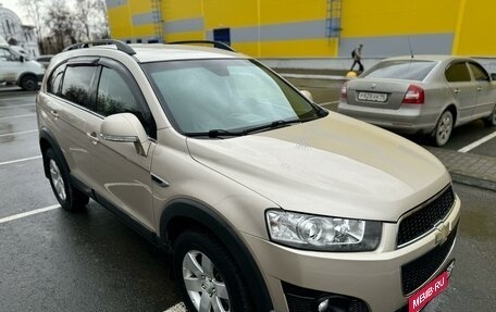 Chevrolet Captiva I, 2012 год, 1 435 000 рублей, 2 фотография