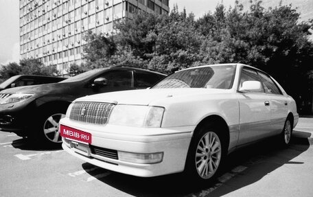 Toyota Crown, 2000 год, 950 000 рублей, 12 фотография