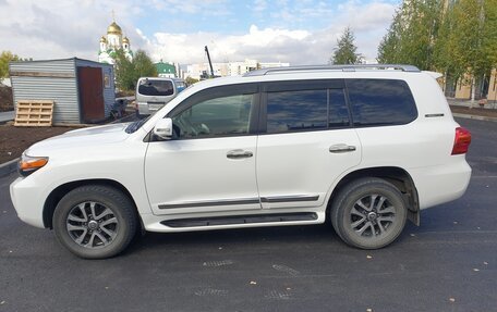 Toyota Land Cruiser 200, 2014 год, 4 500 000 рублей, 2 фотография