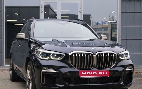 BMW X5, 2019 год, 7 850 000 рублей, 2 фотография