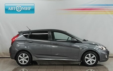 Hyundai Solaris II рестайлинг, 2012 год, 665 000 рублей, 4 фотография