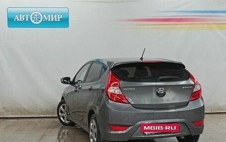 Hyundai Solaris II рестайлинг, 2012 год, 665 000 рублей, 7 фотография