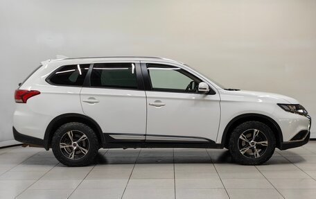 Mitsubishi Outlander III рестайлинг 3, 2019 год, 2 058 000 рублей, 5 фотография