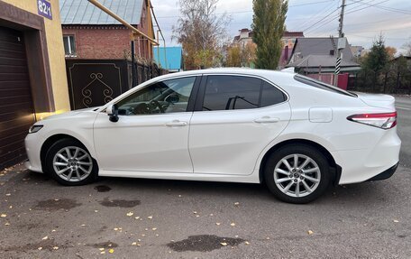 Toyota Camry, 2020 год, 2 750 000 рублей, 13 фотография