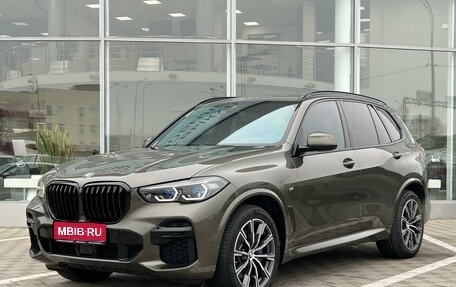 BMW X5, 2021 год, 8 299 000 рублей, 1 фотография