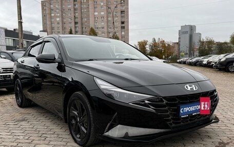 Hyundai Elantra, 2021 год, 2 215 000 рублей, 3 фотография