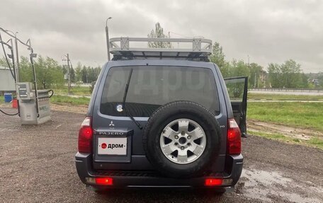 Mitsubishi Pajero III рестайлинг, 2004 год, 1 100 000 рублей, 3 фотография