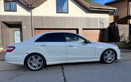 Mercedes-Benz E-Класс, 2012 год, 1 650 000 рублей, 10 фотография