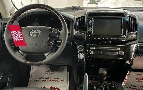 Toyota Land Cruiser 200, 2013 год, 4 249 000 рублей, 11 фотография