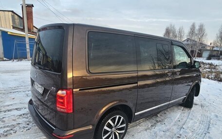 Volkswagen Multivan T6 рестайлинг, 2015 год, 4 200 000 рублей, 8 фотография