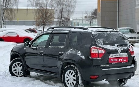 Nissan Terrano III, 2017 год, 870 000 рублей, 2 фотография