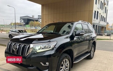 Toyota Land Cruiser Prado 150 рестайлинг 2, 2017 год, 5 100 000 рублей, 4 фотография