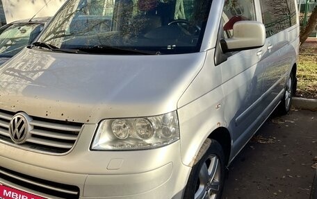 Volkswagen Multivan T5, 2009 год, 1 350 000 рублей, 2 фотография