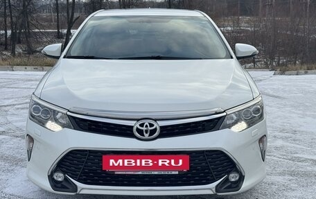 Toyota Camry, 2018 год, 2 770 000 рублей, 3 фотография