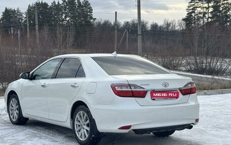 Toyota Camry, 2018 год, 2 770 000 рублей, 4 фотография