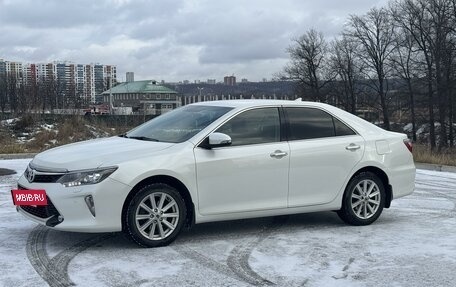 Toyota Camry, 2018 год, 2 770 000 рублей, 9 фотография