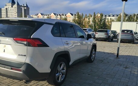 Toyota RAV4, 2020 год, 2 882 000 рублей, 7 фотография