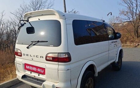 Mitsubishi Delica IV, 2000 год, 840 000 рублей, 5 фотография