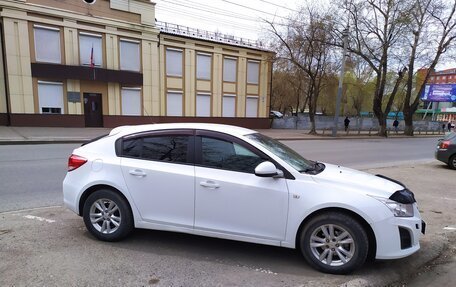 Chevrolet Cruze II, 2013 год, 950 000 рублей, 5 фотография