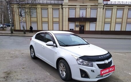 Chevrolet Cruze II, 2013 год, 950 000 рублей, 4 фотография