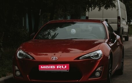 Toyota GT86 I, 2012 год, 2 000 000 рублей, 2 фотография