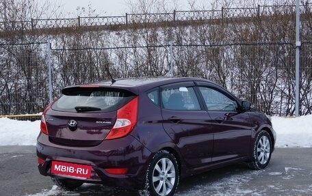 Hyundai Solaris II рестайлинг, 2011 год, 815 000 рублей, 2 фотография