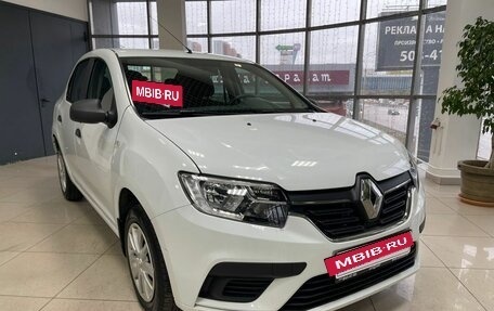 Renault Logan II, 2018 год, 870 000 рублей, 3 фотография