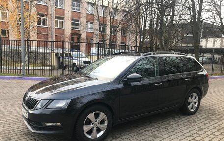 Skoda Octavia, 2018 год, 1 850 000 рублей, 3 фотография