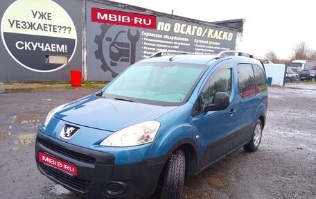 Peugeot Partner II рестайлинг 2, 2011 год, 690 000 рублей, 3 фотография