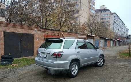 Toyota Harrier, 2001 год, 1 150 000 рублей, 2 фотография