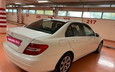 Mercedes-Benz C-Класс, 2011 год, 1 900 000 рублей, 6 фотография