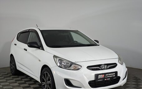 Hyundai Solaris II рестайлинг, 2014 год, 649 000 рублей, 3 фотография