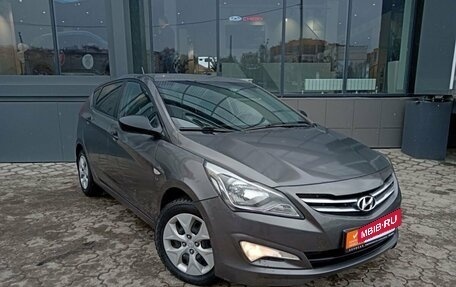 Hyundai Solaris II рестайлинг, 2014 год, 1 100 000 рублей, 2 фотография