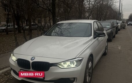 BMW 3 серия, 2013 год, 1 600 000 рублей, 3 фотография