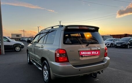 Toyota Highlander III, 2002 год, 1 279 000 рублей, 4 фотография