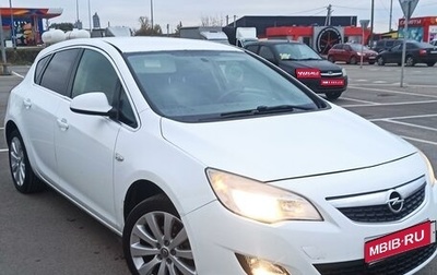 Opel Astra J, 2012 год, 710 000 рублей, 1 фотография