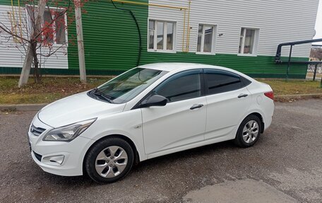 Hyundai Solaris II рестайлинг, 2014 год, 830 000 рублей, 7 фотография