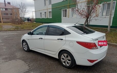 Hyundai Solaris II рестайлинг, 2014 год, 830 000 рублей, 9 фотография