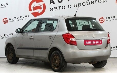 Skoda Fabia II, 2009 год, 599 000 рублей, 4 фотография