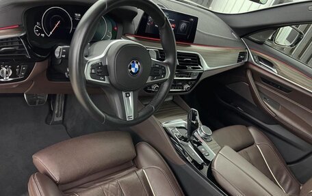 BMW 5 серия, 2019 год, 4 800 000 рублей, 3 фотография