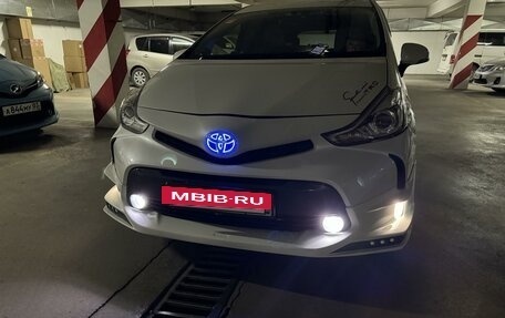 Toyota Prius, 2014 год, 1 470 000 рублей, 15 фотография