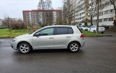 Volkswagen Golf VI, 2011 год, 810 000 рублей, 1 фотография