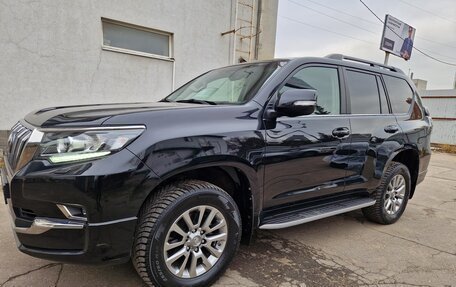 Toyota Land Cruiser Prado 150 рестайлинг 2, 2019 год, 6 200 000 рублей, 14 фотография