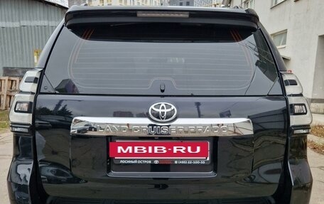 Toyota Land Cruiser Prado 150 рестайлинг 2, 2019 год, 6 200 000 рублей, 22 фотография